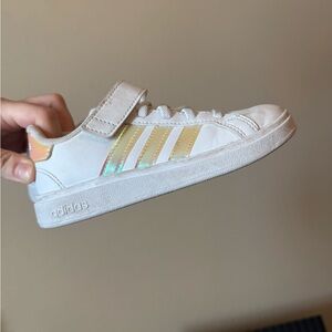 Adidas grand court toddler size 11